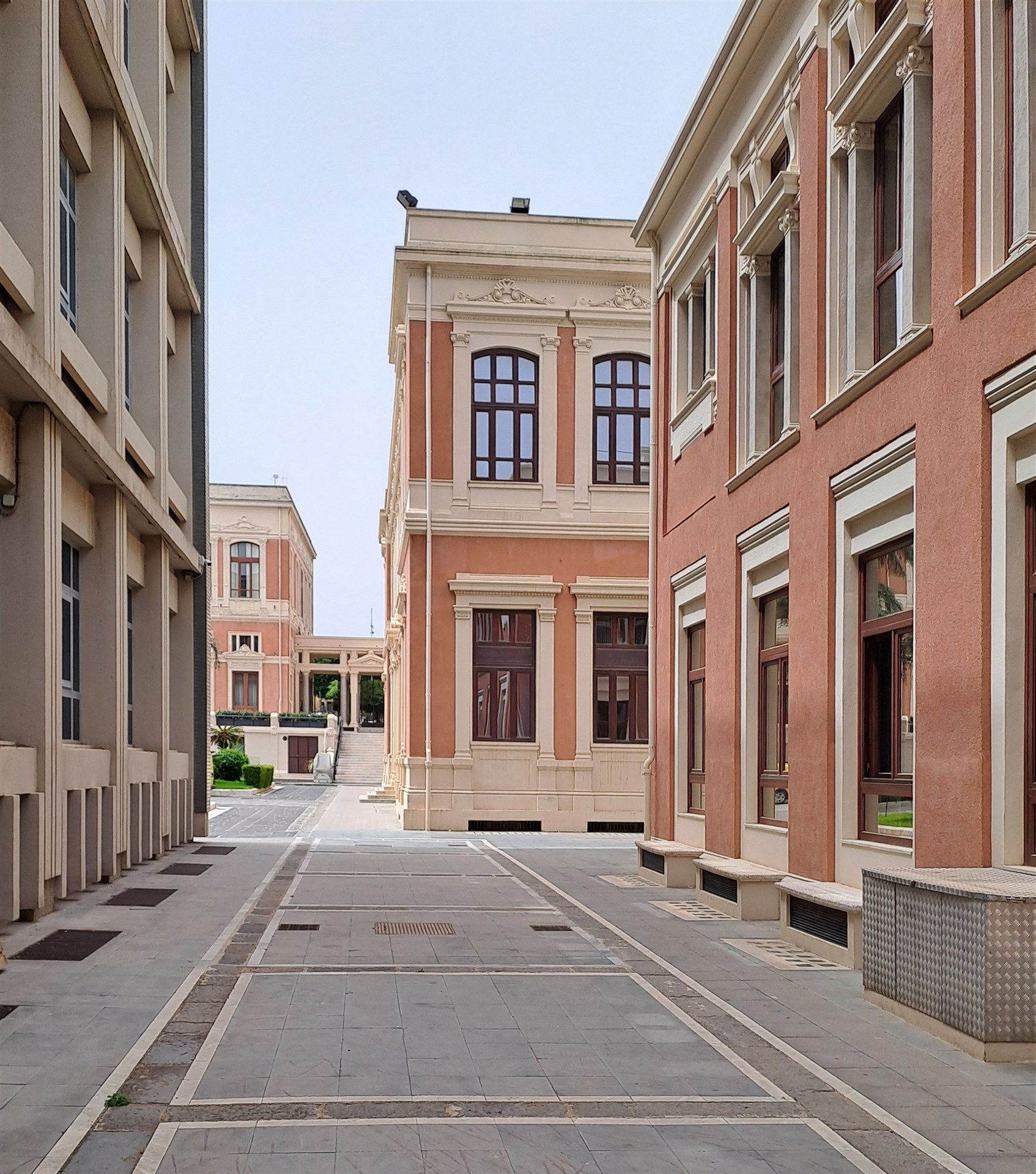 Il Cortile "Lorena Quaranta e Sara Campanella"