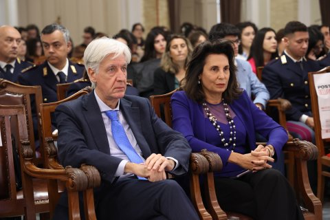 In Aula Magna l'evento dedicato alla "Giornata mondiale in memoria delle vittime della strada", un lungo applauso per Eliseo Scarcella