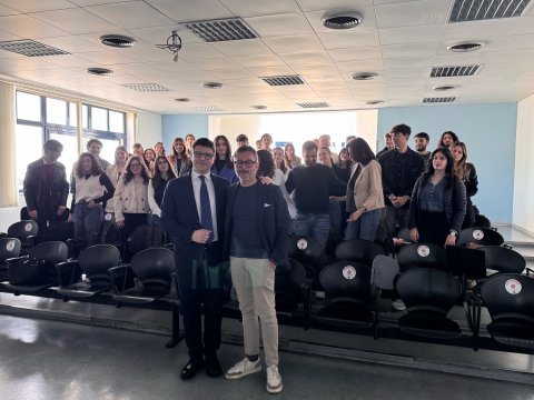 Formazione accademica e realtà clinica per gli studenti di Odontoiatria