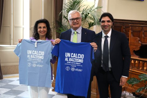calcio razzismo